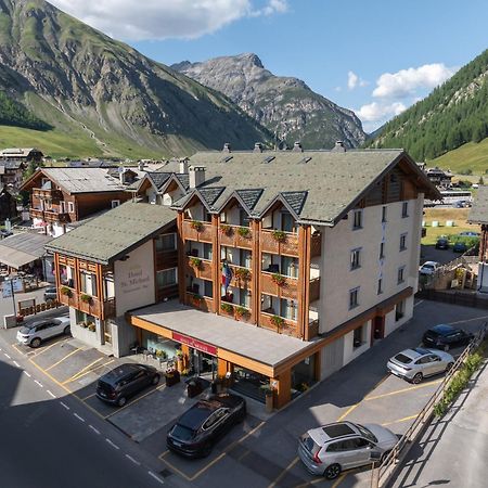 Hotel St. Michael Ливиньо Екстериор снимка