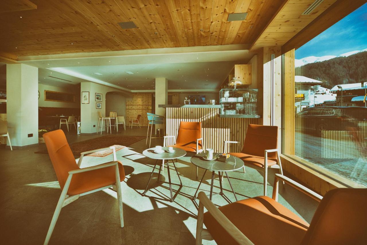 Hotel St. Michael Ливиньо Екстериор снимка