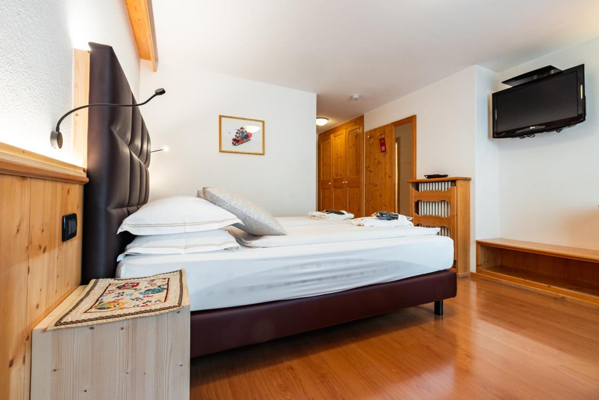 Hotel St. Michael Ливиньо Екстериор снимка